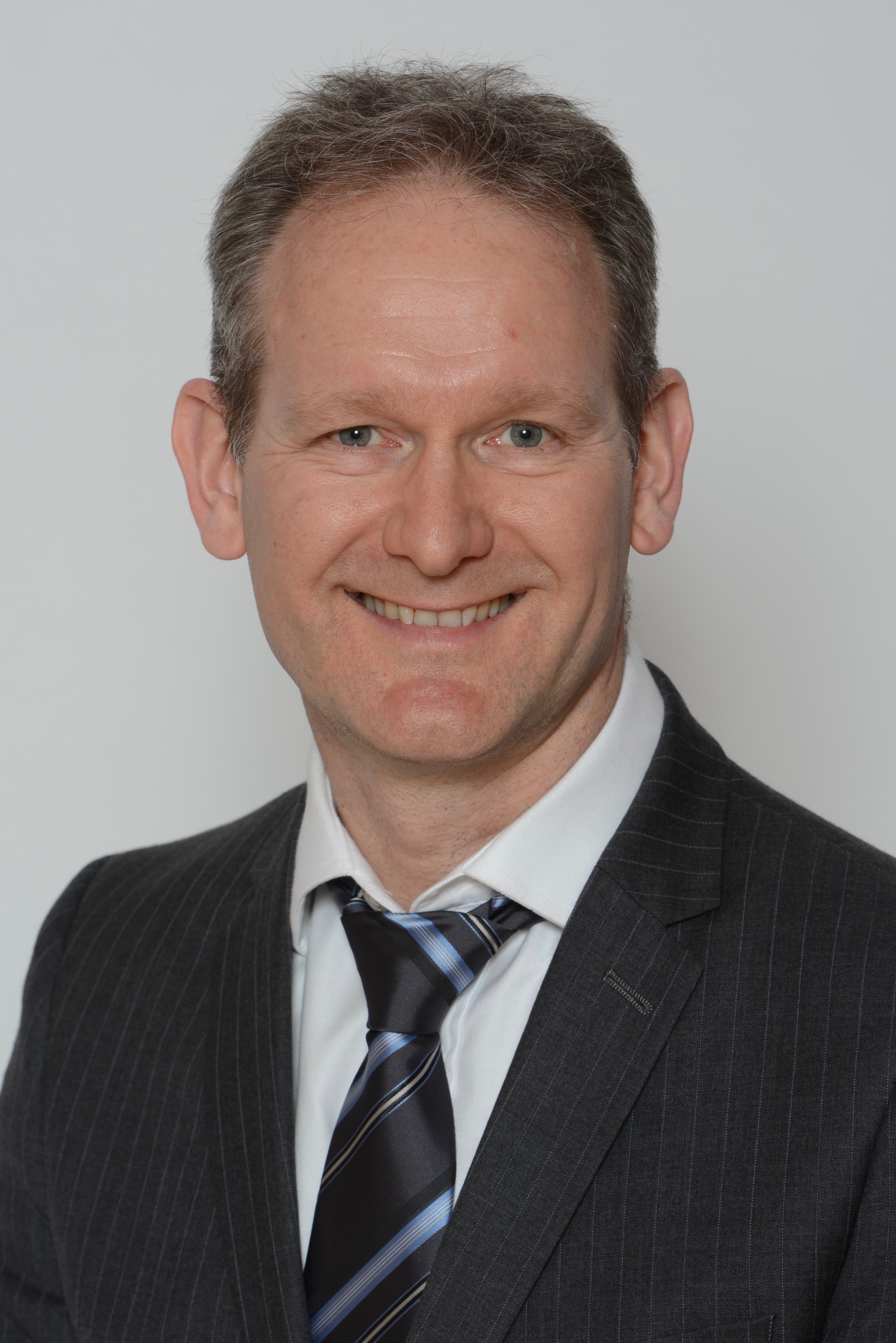 Dr Paul Thornton-Bott - Orthopaedic Surgeon - Chatswood | HealthShare